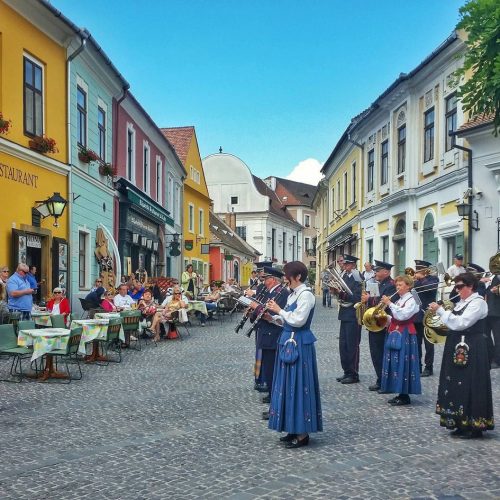 254741795_472819987489900_3091953450555930662_n-1