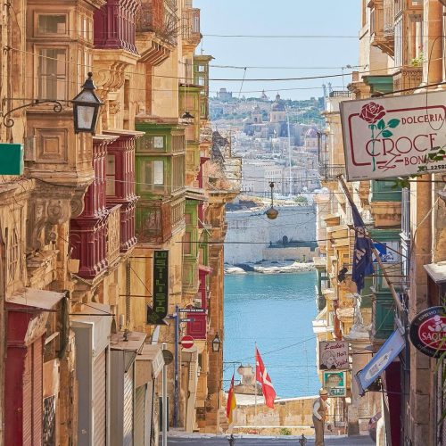 b077c185214f8902a2fa73775298b14d (1)