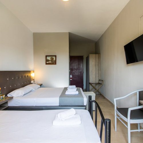 silver-bay-hotel (1)