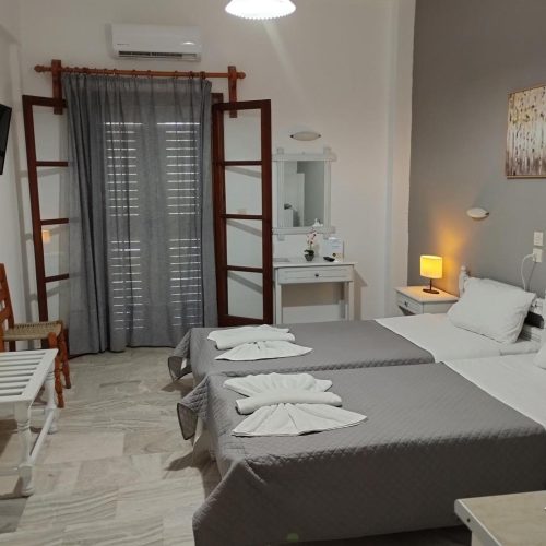 skiathos-town-alkmene-studios-image-11